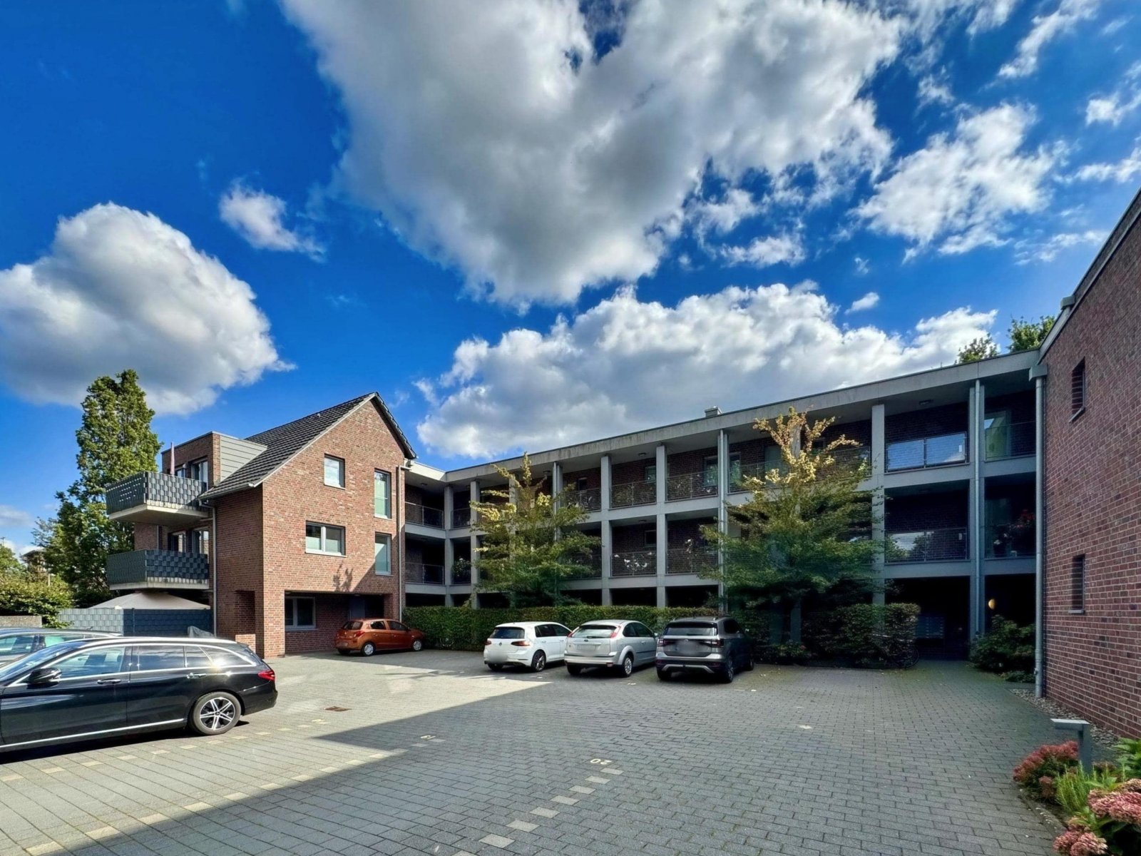 Außenansicht Außenansicht