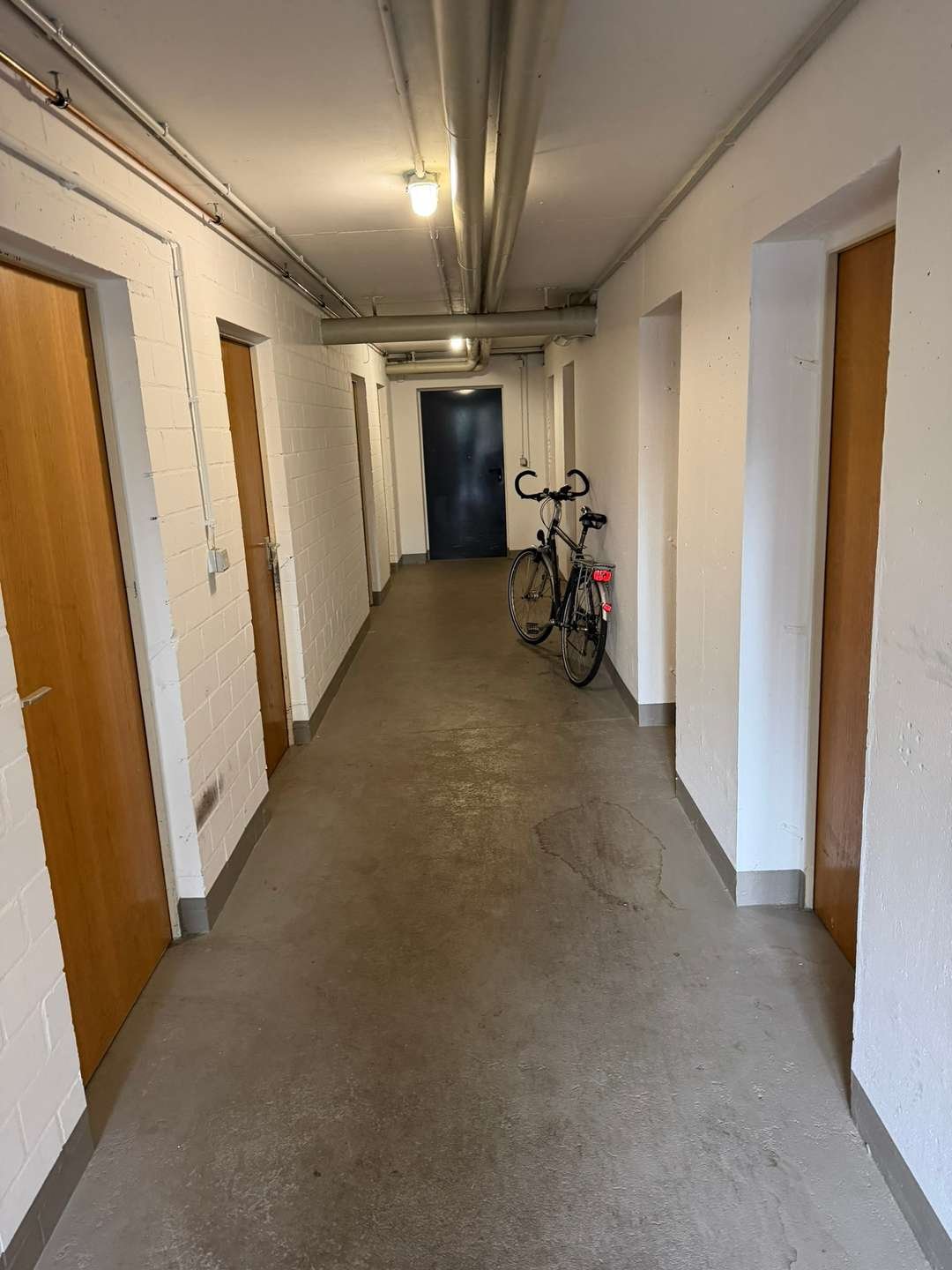 Flur im Keller Flur im Keller