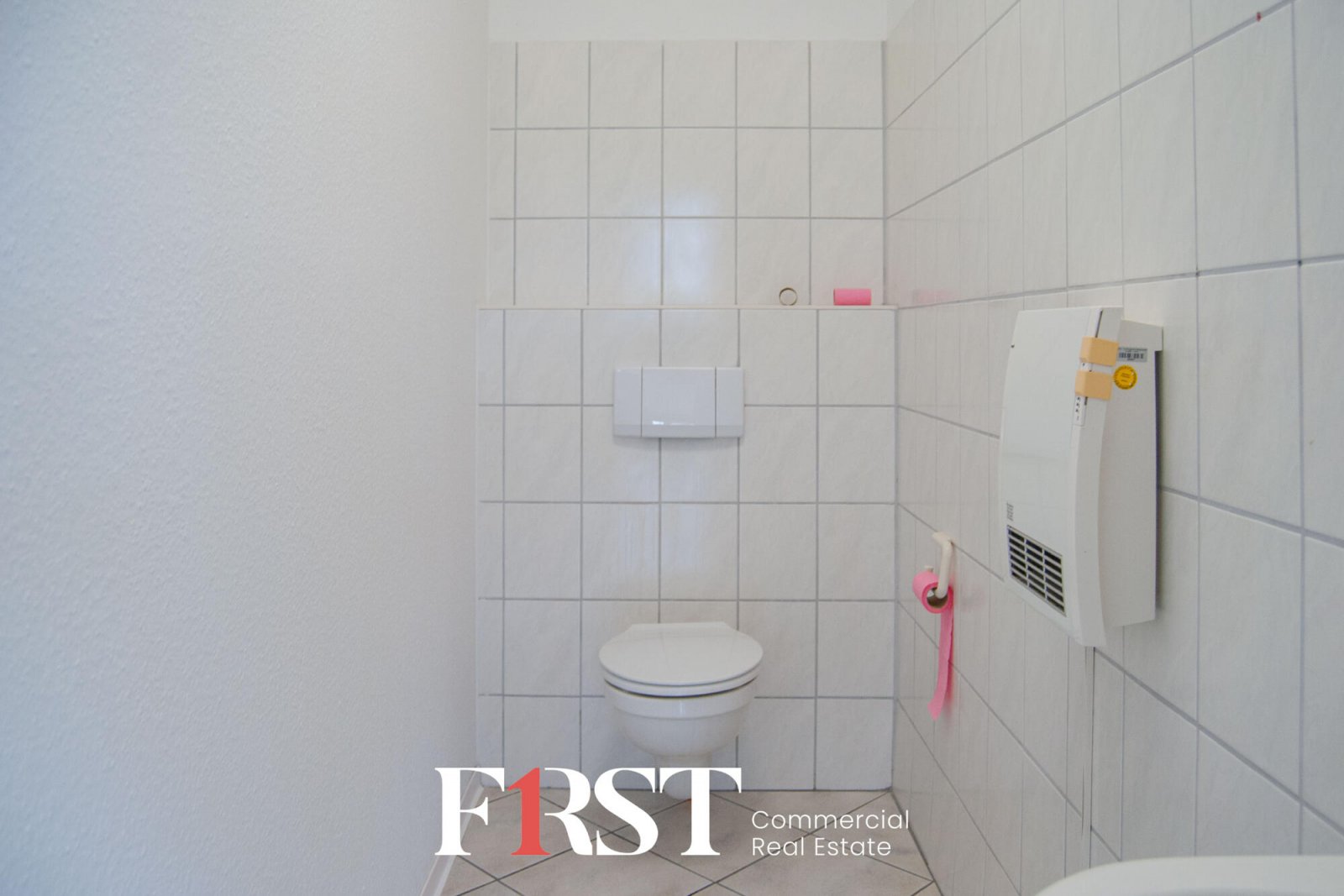Büro-D2-Toiletten-02 Büro-D2-Toiletten-02