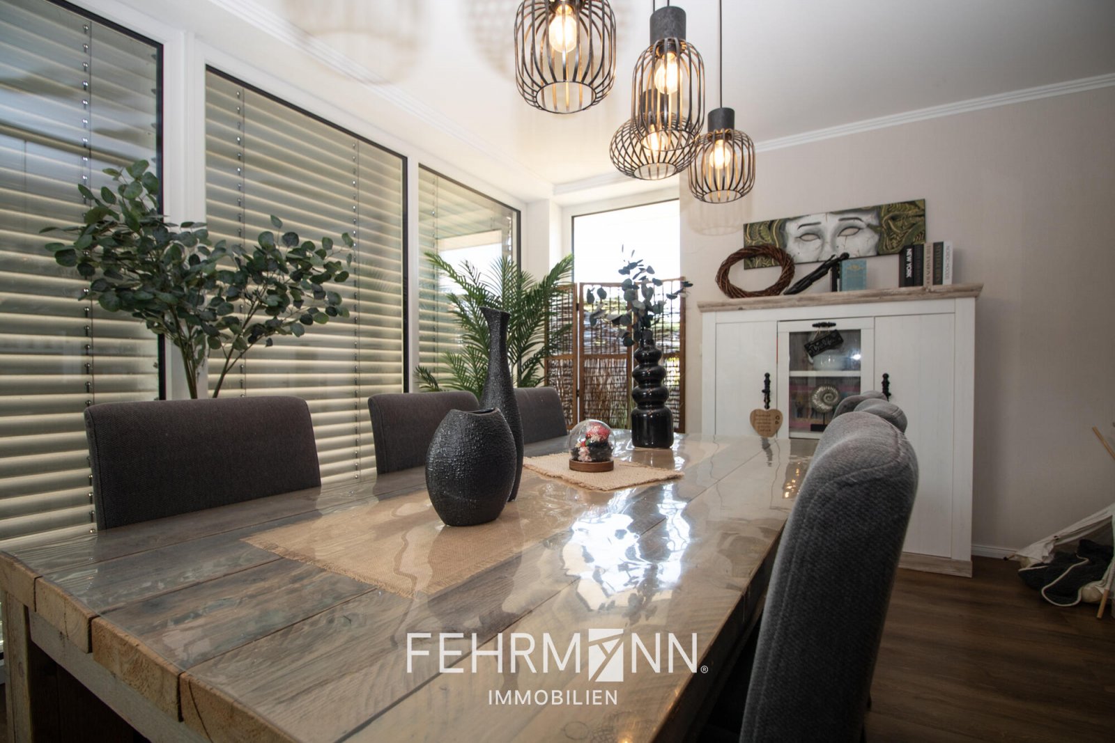Wohn- und Esszimmer Wohn- und Esszimmer