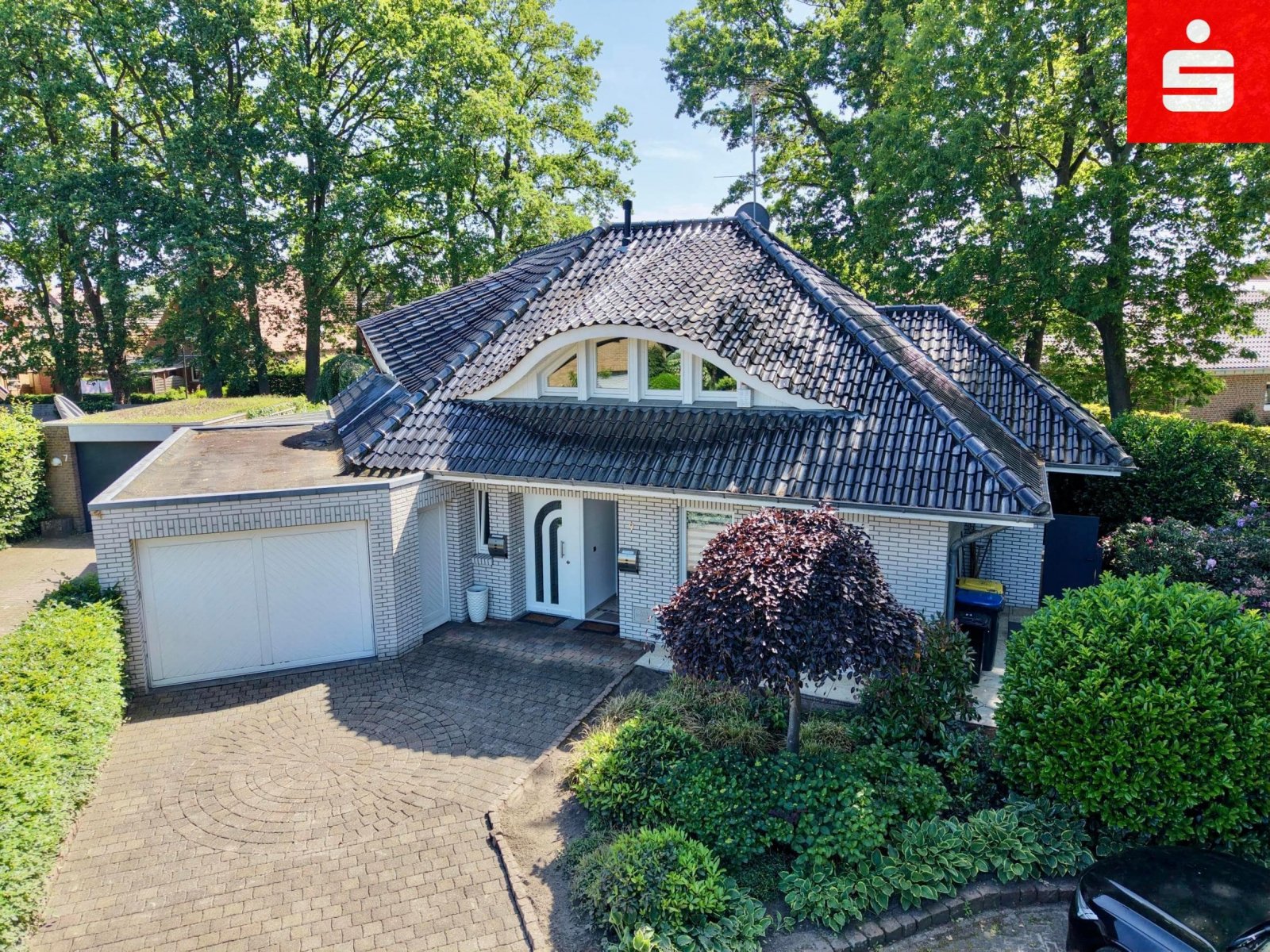 Neuenhaus: Großzügiger Bungalow mit Einliegerwohnung in Neuenhaus - Wohnen auf hohem Niveau 