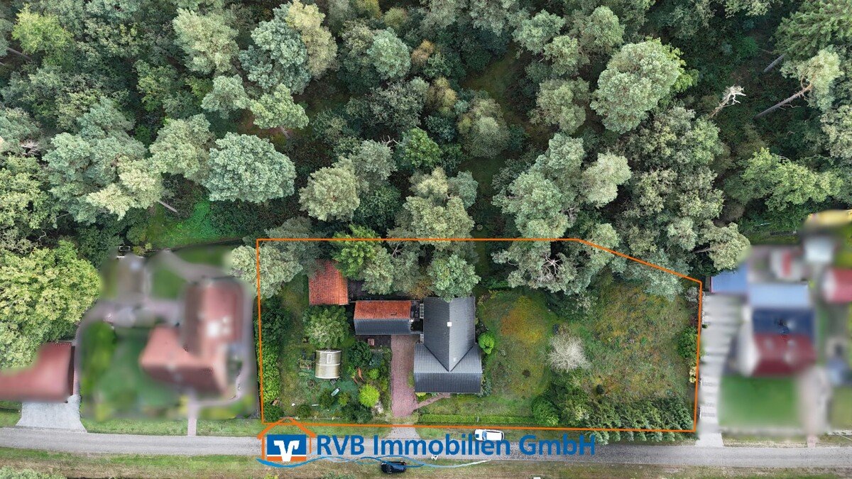 Drohnenaufnahme Drohnenaufnahme