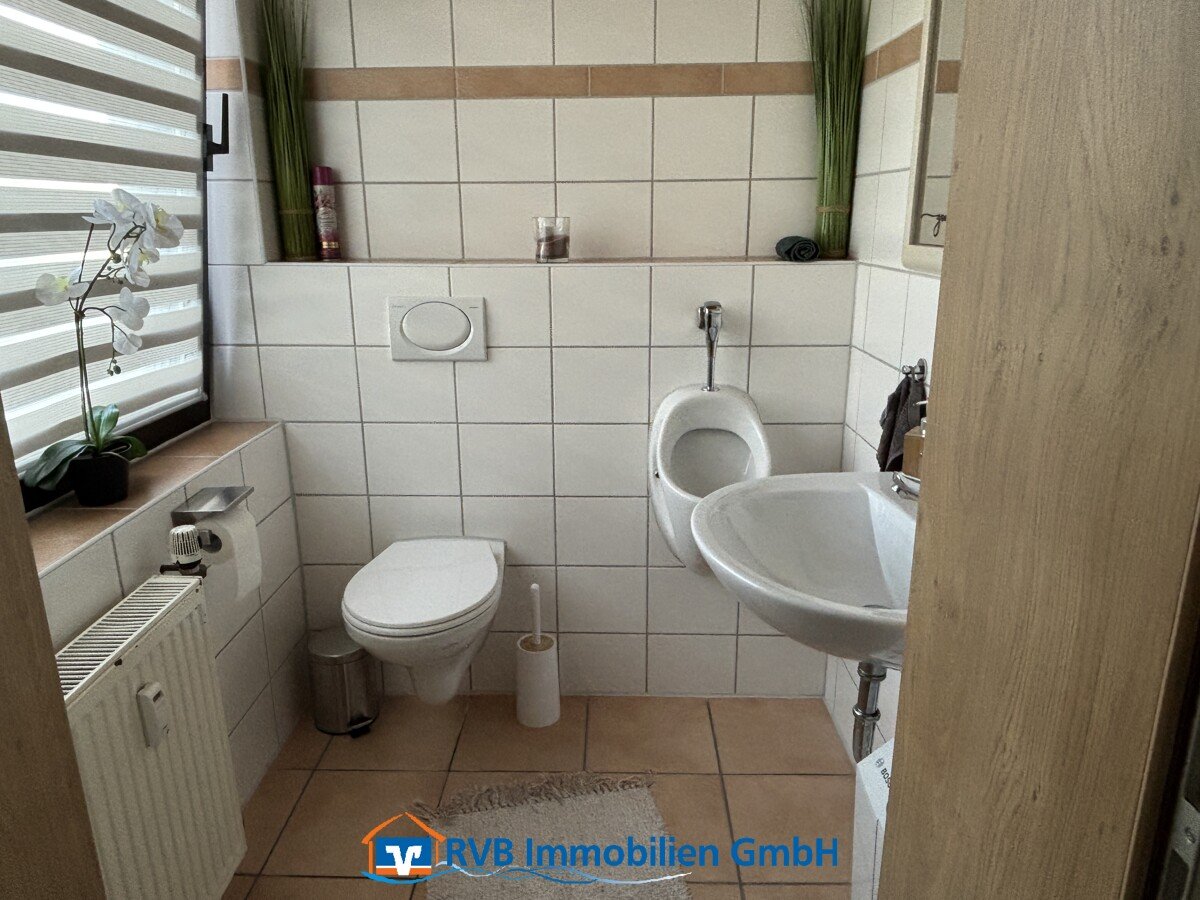 Gäste-WC im EG Gäste-WC im EG