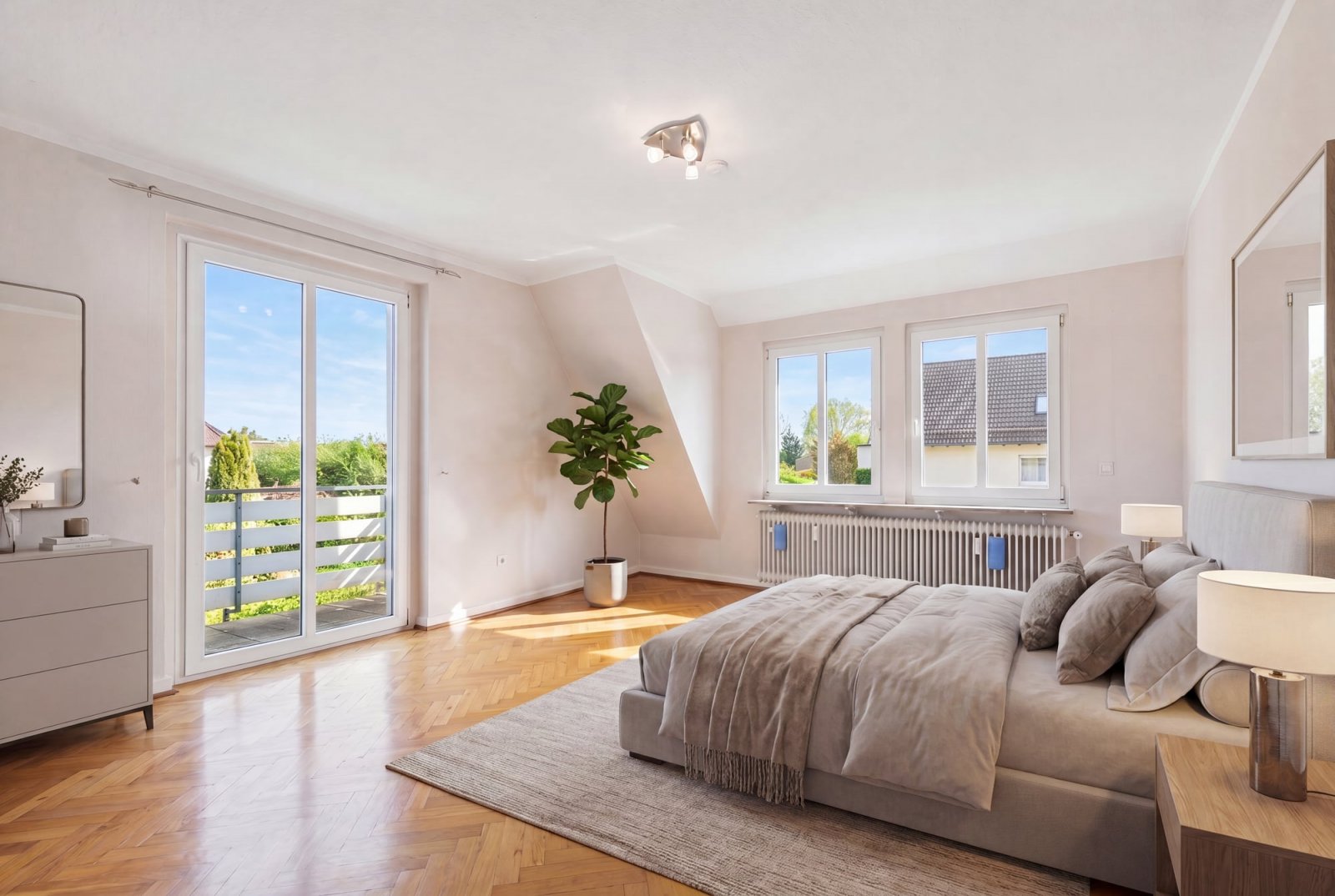 Schlafzimmer mit Balkonzugang und Parkettboden Schlafzimmer mit Balkonzugang und Parkettboden