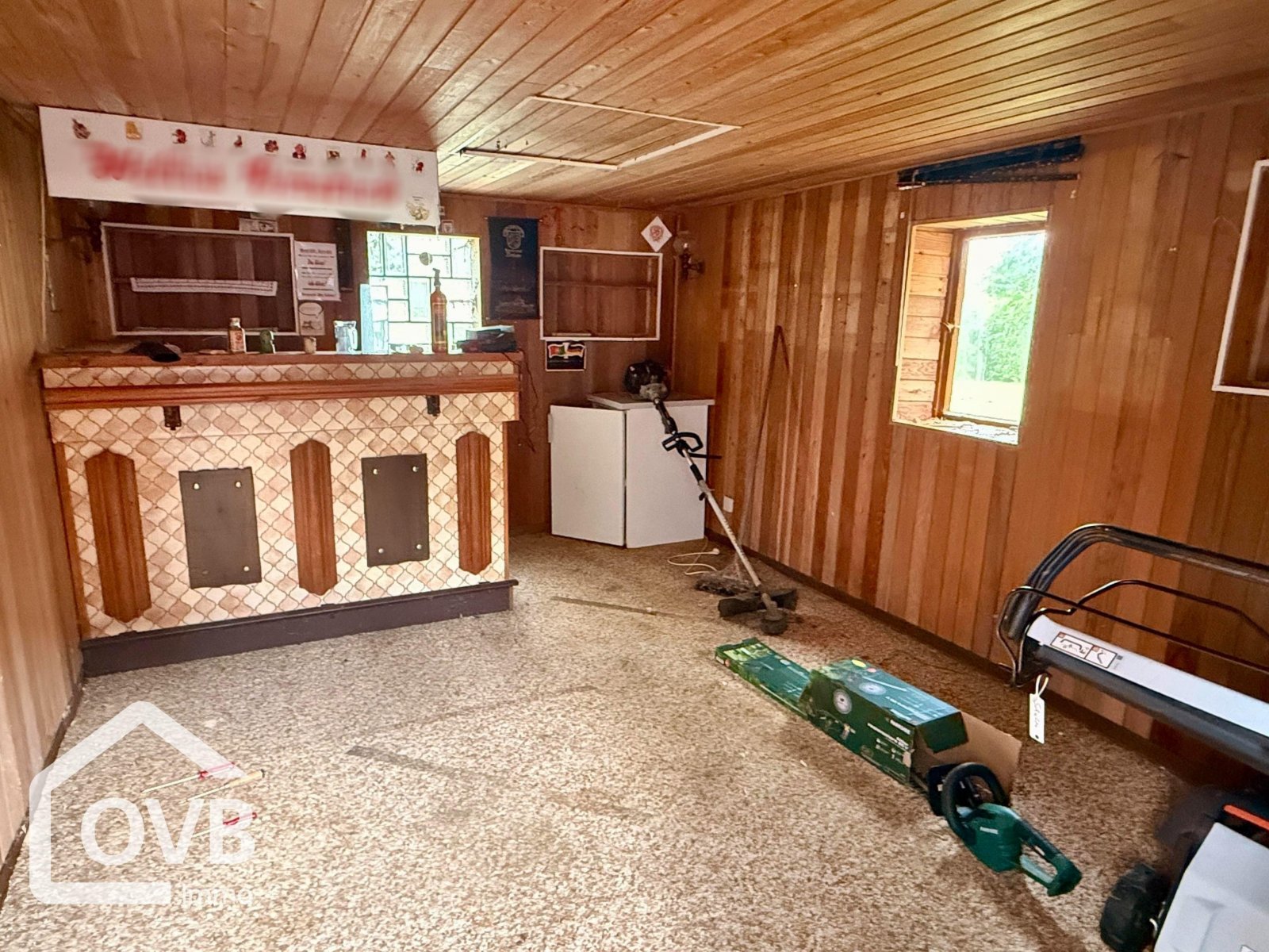 Werkstatt/Partyhütte