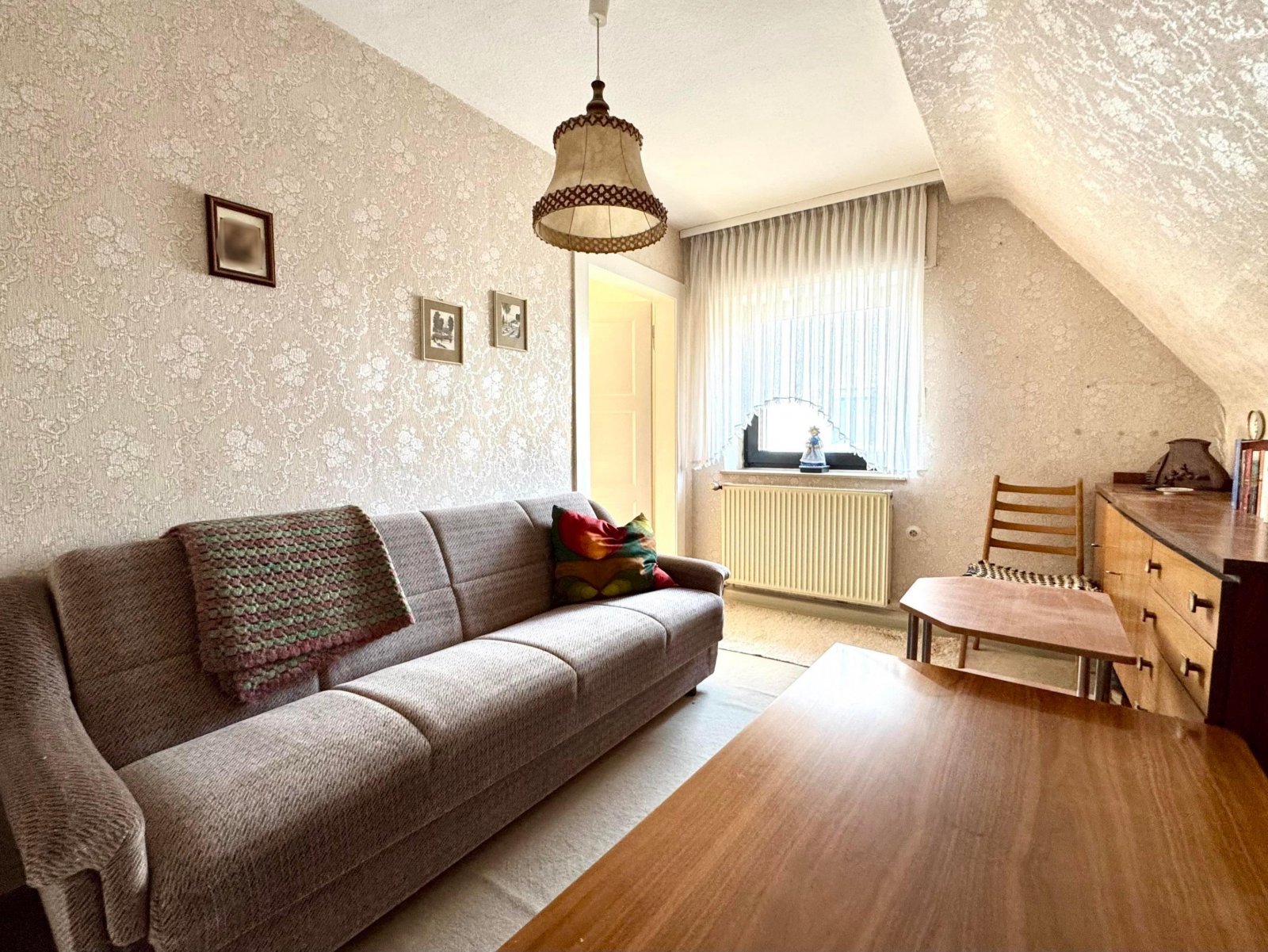 Schlafzimmer/Durchgangszimmer OG Schlafzimmer/Durchgangszimmer OG