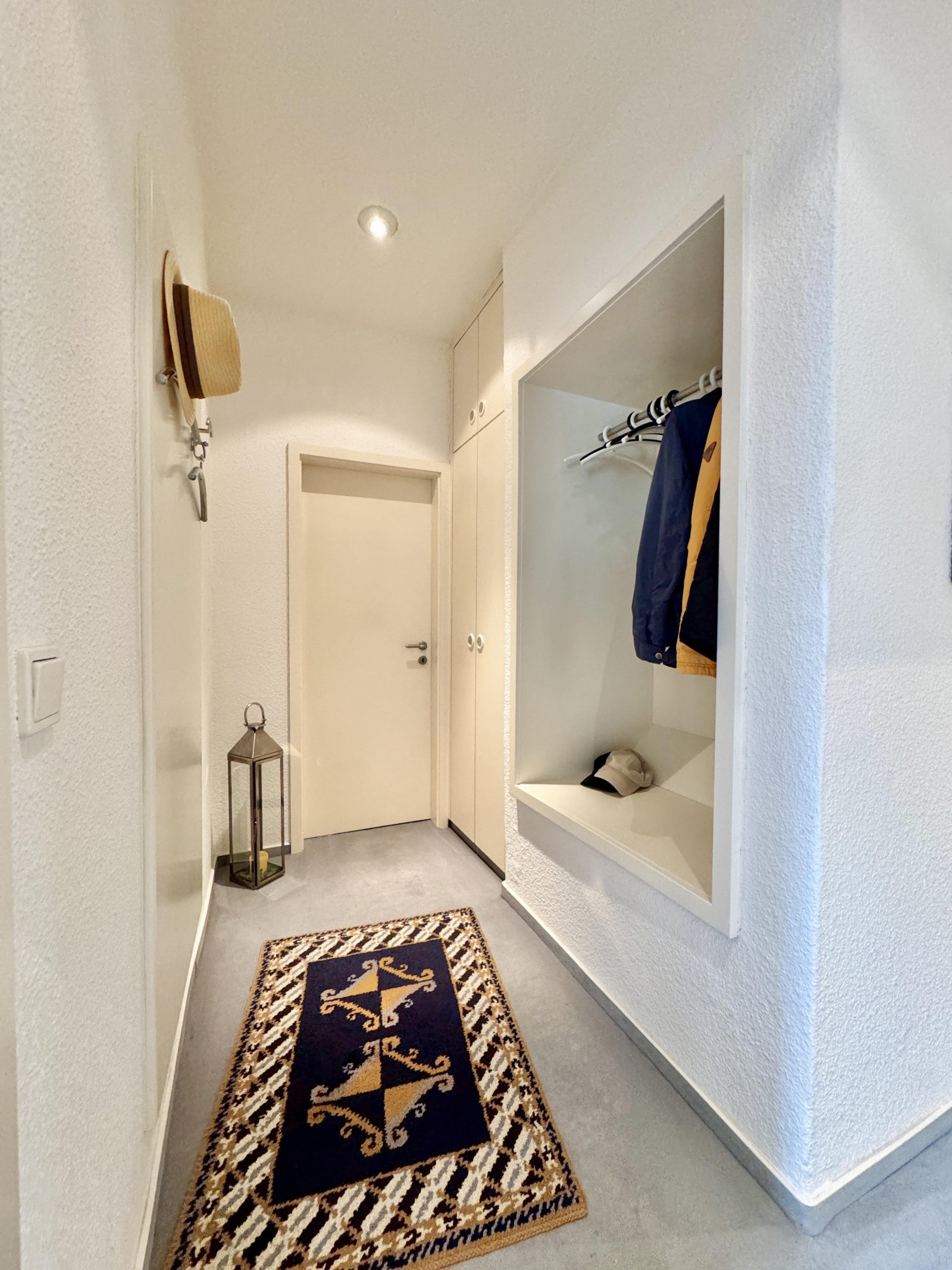 Flur mit Garderobe Flur mit Garderobe