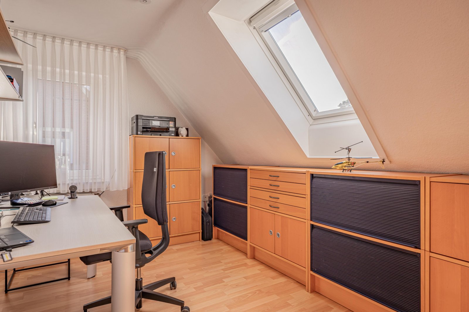 Arbeitszimmer im Obergeschoss
