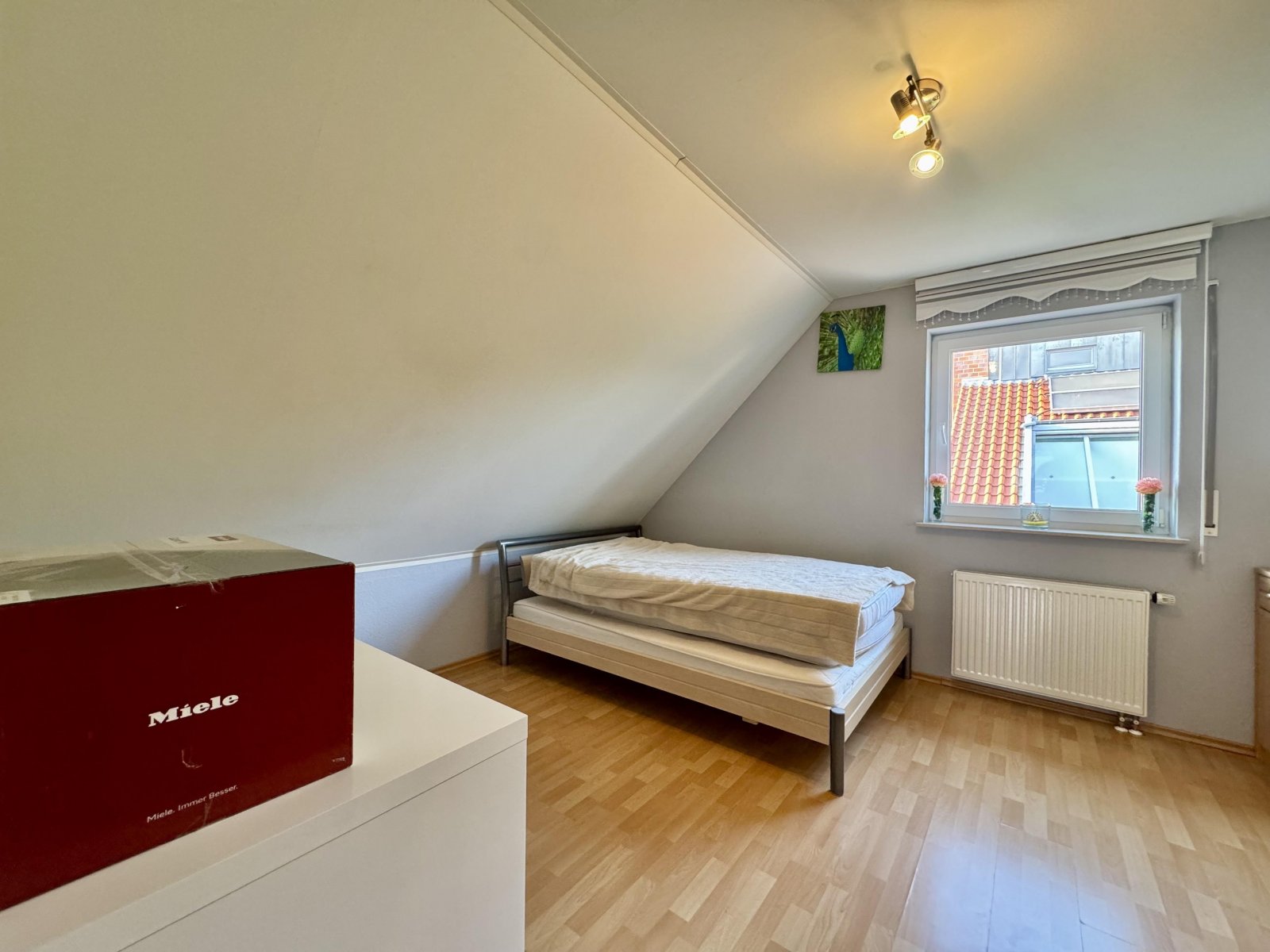 Schlafzimmer DG