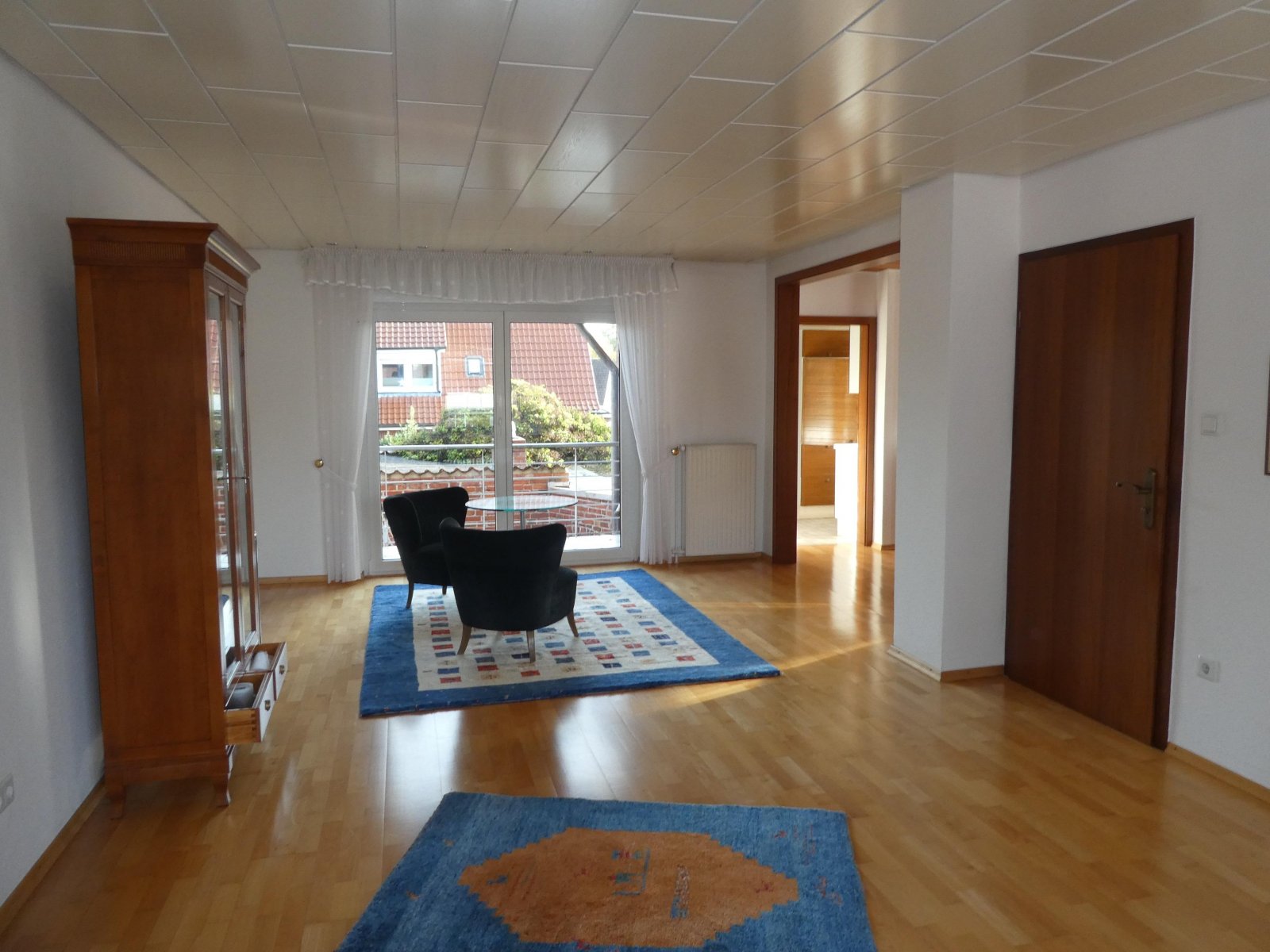 Wohn-Esszimmer im Obergeschoss Wohn-Esszimmer im Obergeschoss