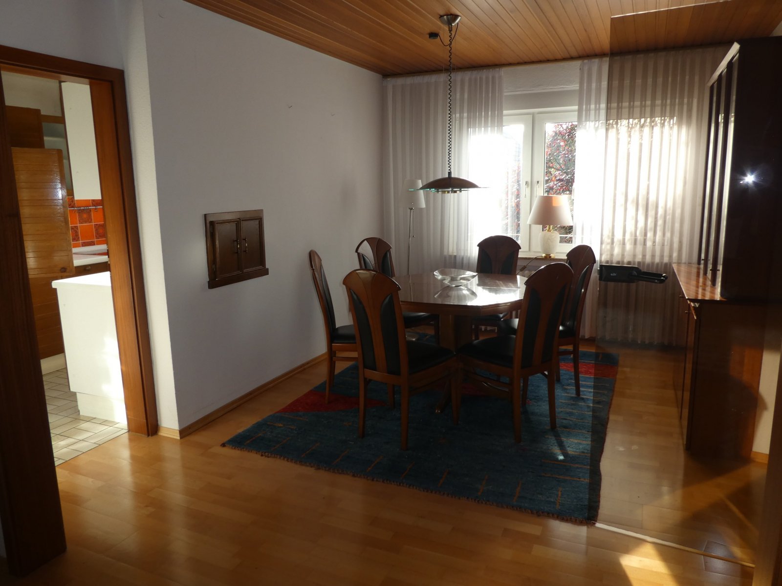 Wohn-Esszimmer im Obergeschoss Wohn-Esszimmer im Obergeschoss